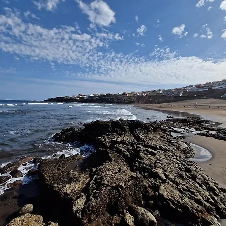 Ocean Surf Apartman *