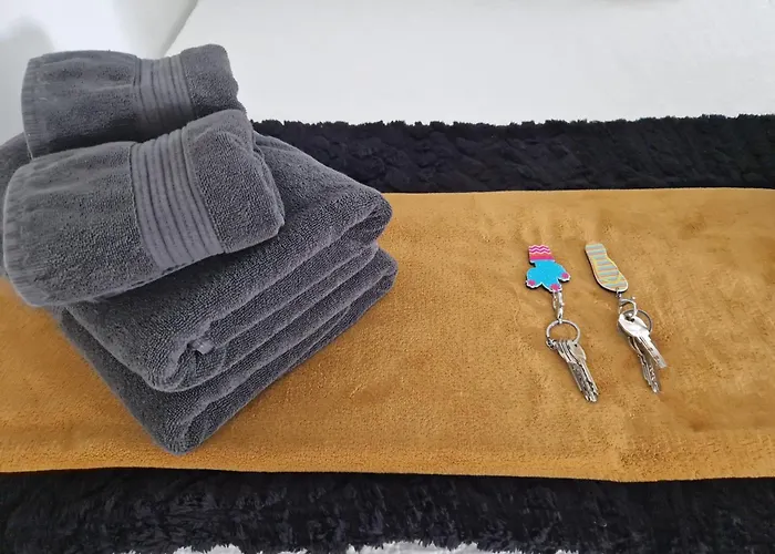 Ocean Surf * Playa Del Hombre